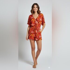 Ivy Floral Short Sleeve Romper Sz XS